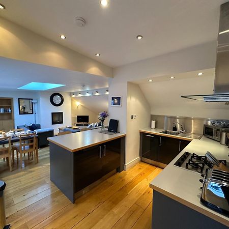 Apartment Thistle Lane Единбург Екстериор снимка