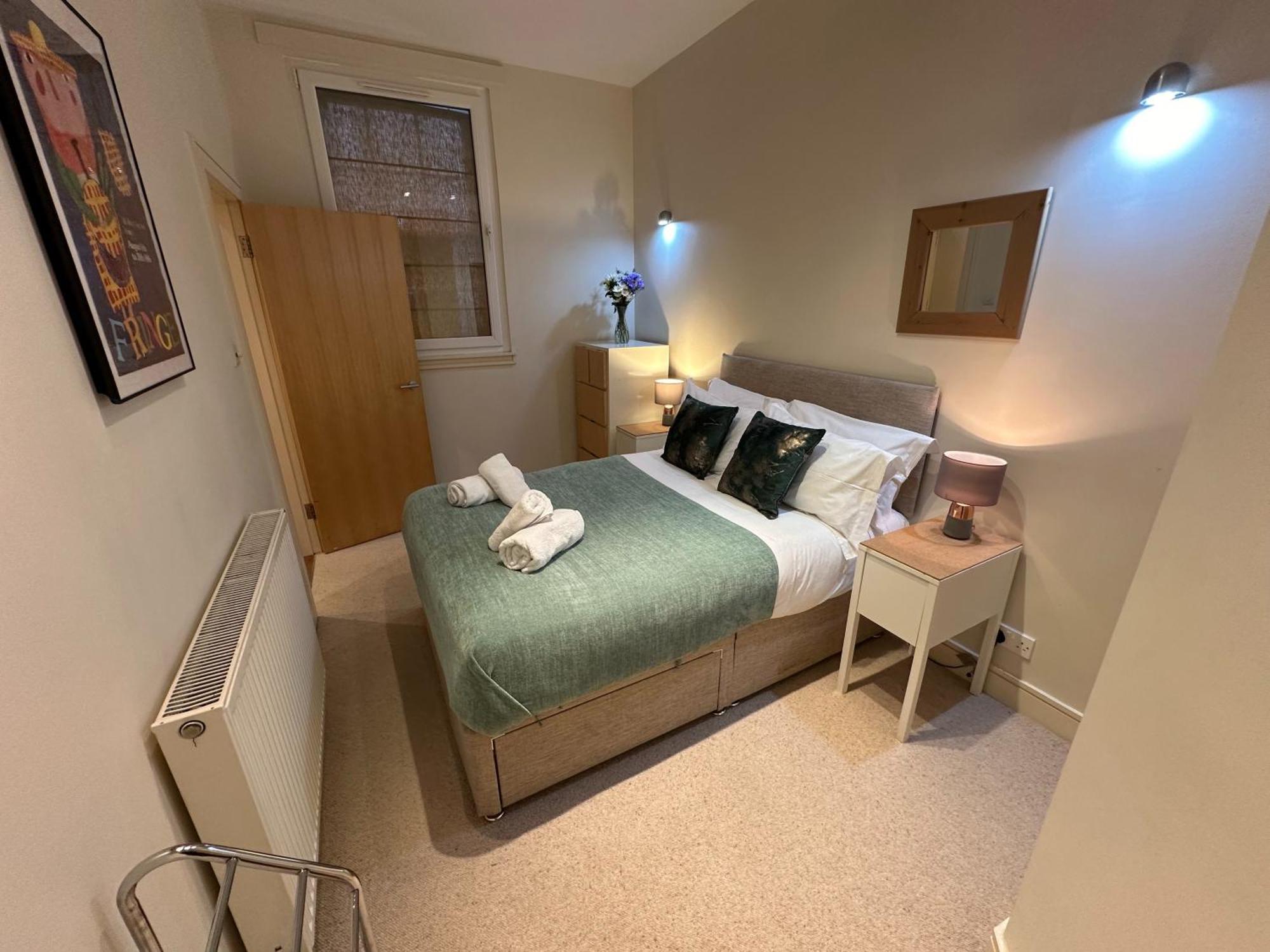 Apartment Thistle Lane Единбург Екстериор снимка